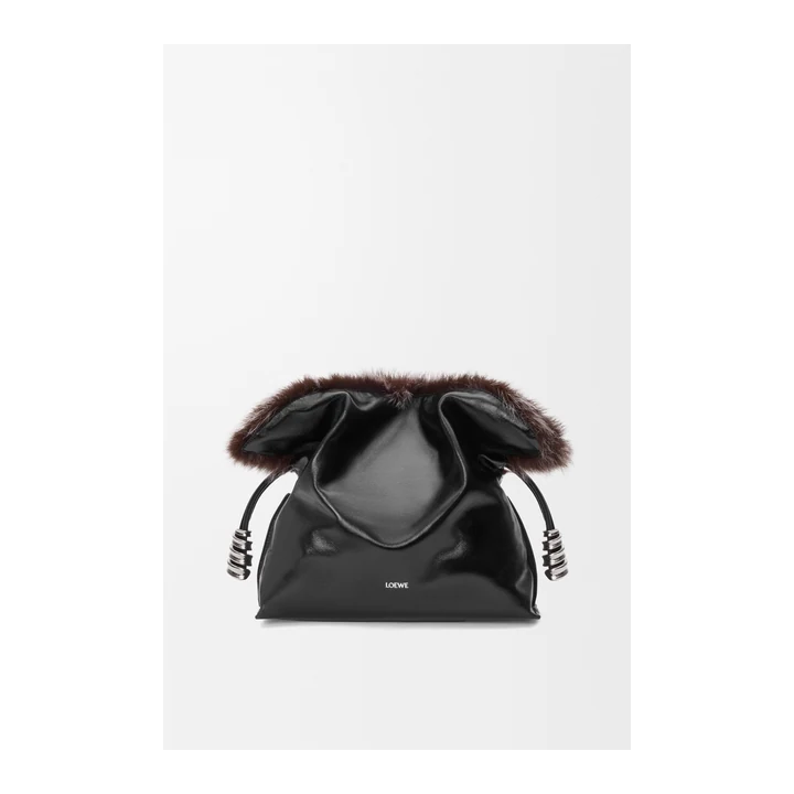 Клатч Loewe Medium Flamenco из кожи ягнёнка и овчины — Black