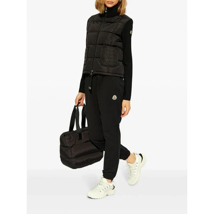 Чорна пухова куртка Moncler