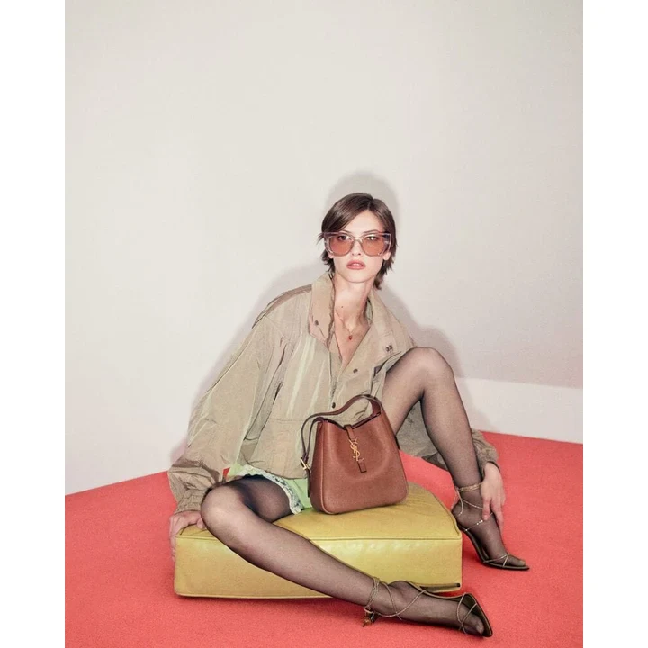 Бежева сукня Saint Laurent