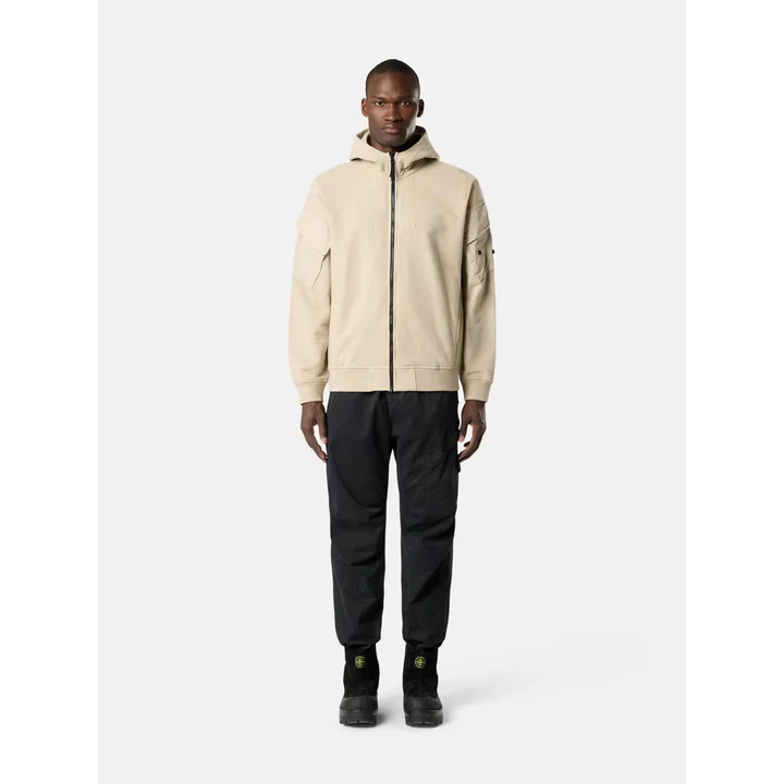 Бежевое худи Stone Island с черными карго