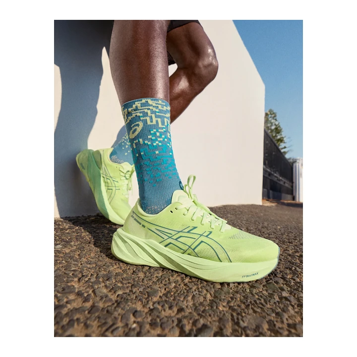 Беговые кроссовки ASICS GT-2000 15