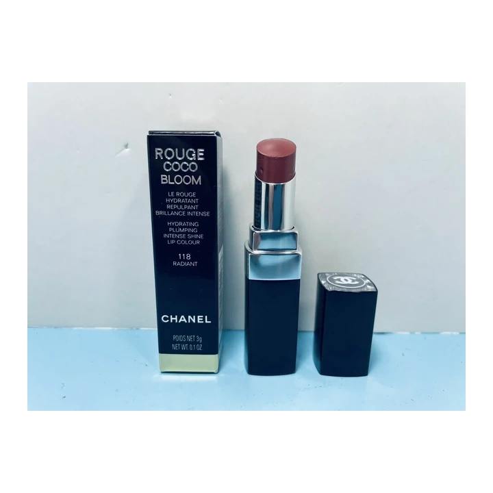 Помада Chanel Rouge Coco Bloom
