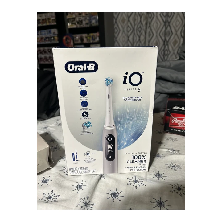 Електрична щітка Oral-B iO Series 6