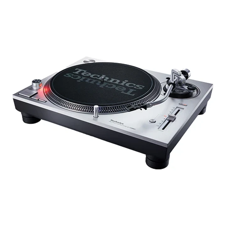 Проигрыватель Technics SL-1200MK7