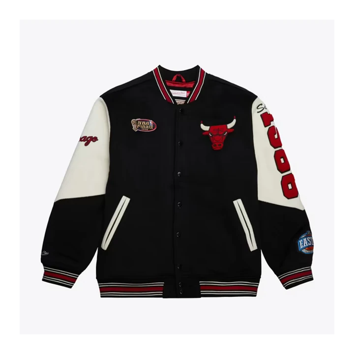 Куртка Mitchell & Ness Chicago Bulls