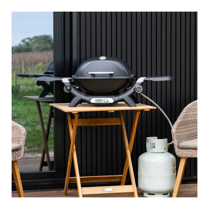 Портативный гриль Weber Q1200