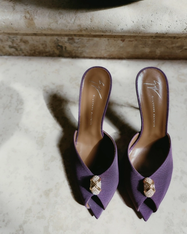 Жіночий образ Giuseppe Zanotti