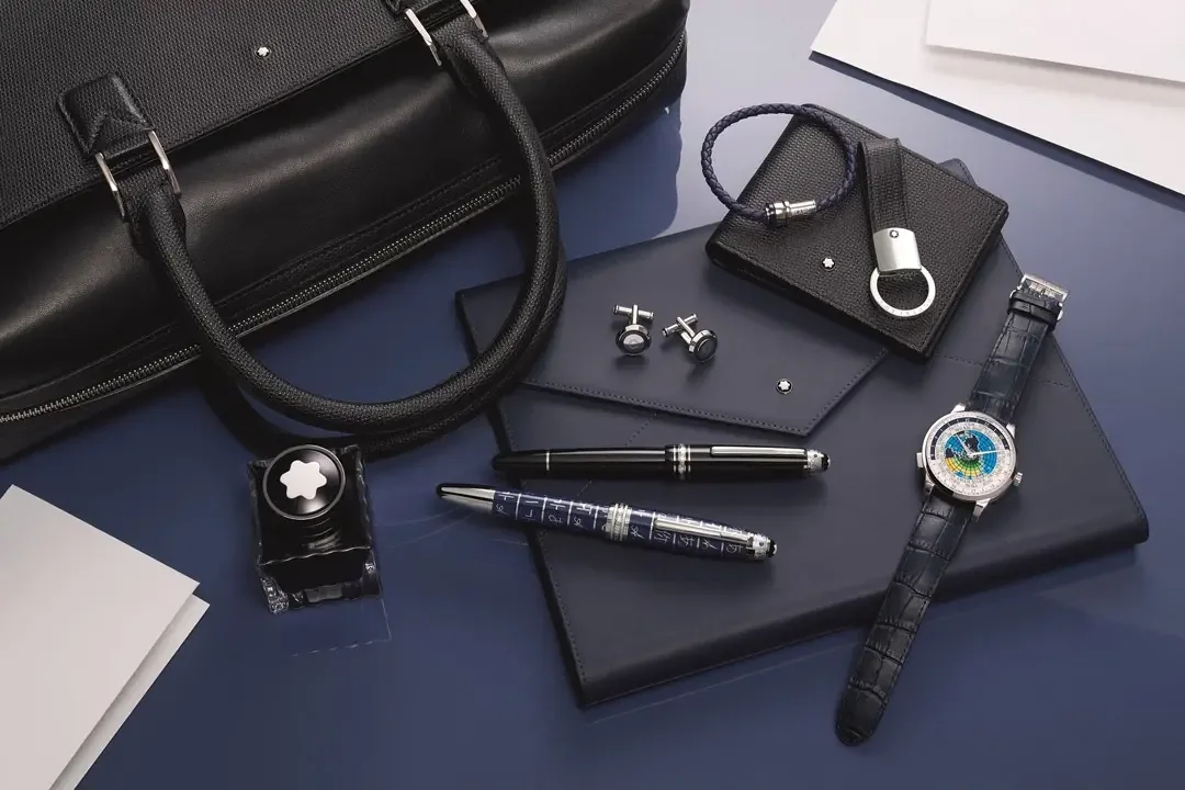 Годинник, сумка та письмові аксесуари Montblanc
