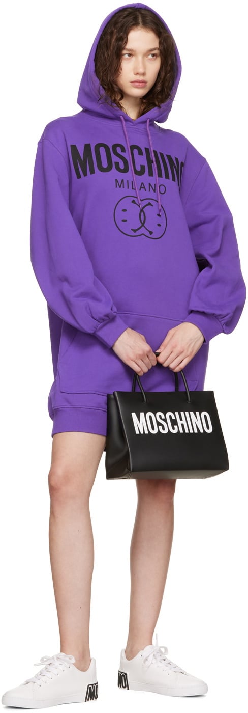 Сукня-худі та сумка Moschino