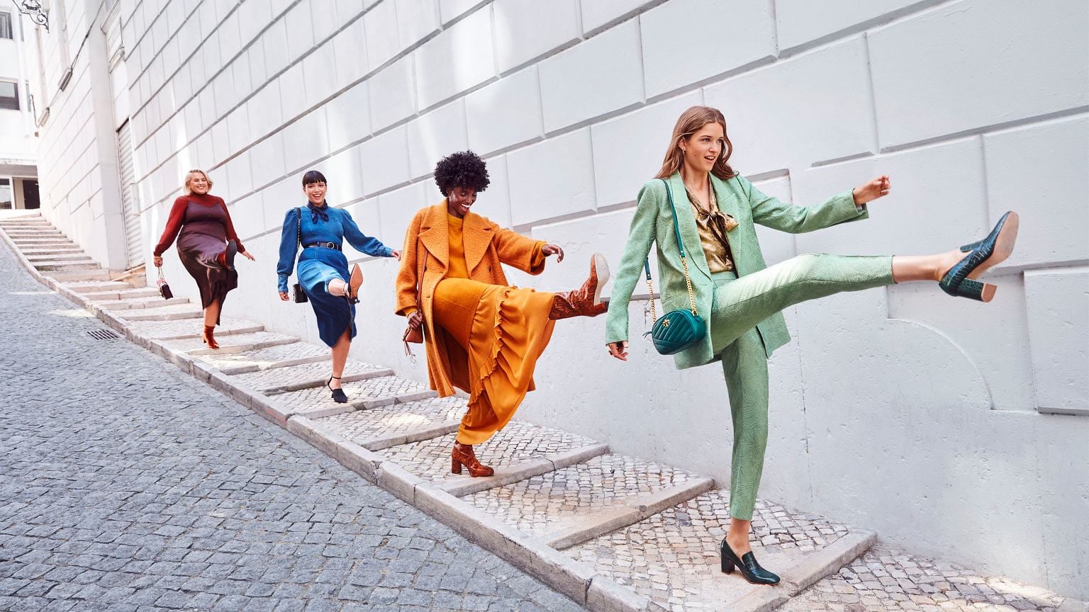 Яскраві жіночі образи Zalando